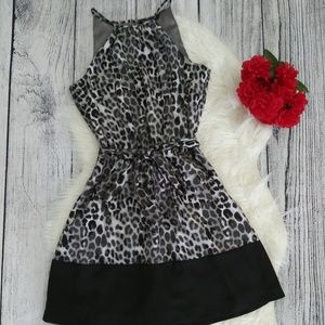 🌟LIKE NEW🌟 EXPRESS leopard print dress